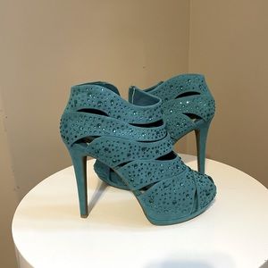 Never been worn ready for a special occasion